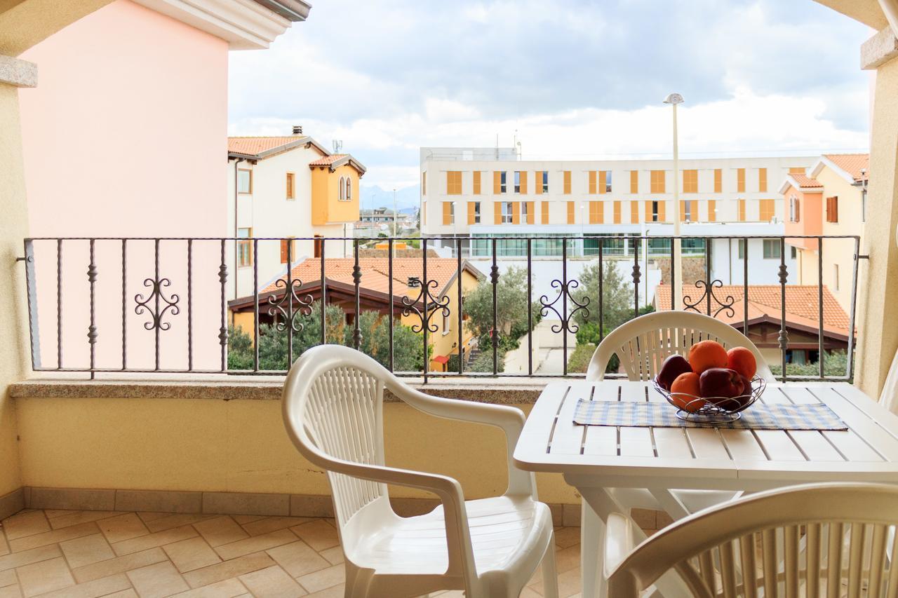 Sanpietroburgo 22 Apartment Olbia Exterior photo